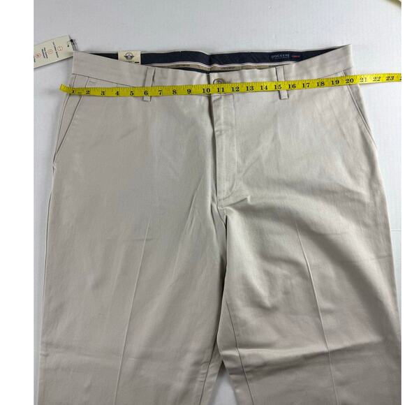 Dockers Classic Beige Pants 38x30 New with Tags - Picture 2 of 8